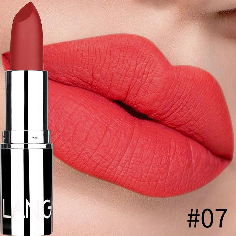 New Matte Lipstick Waterproof Velvet Lips Stick 8 Colors Sexy Non-stick Cup Lasting Make-up Moisturizing Solid Lipstick maquiage