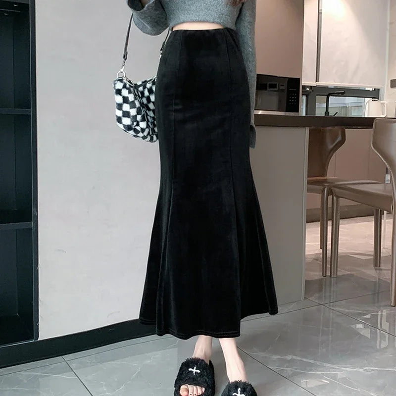 Elegant Velvet Black Long Skirts Women 2025 Casual High Waist Faldas Sexy Mujer Slim Korean Style Y2k Clothes Vintage Midi Skirt